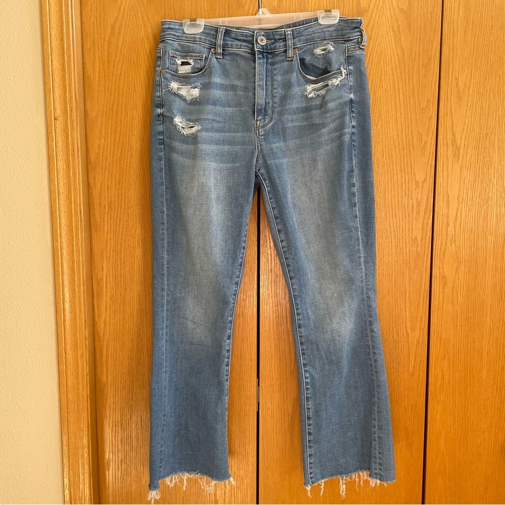 AE High Rise Skinny Kick Crop Jeans